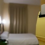 Archivo de habitaciones en Hotel Madrid Río con acceso a servicios de alojamiento en Madrid, cerca de lugares de interés turístico y zonas verdes.