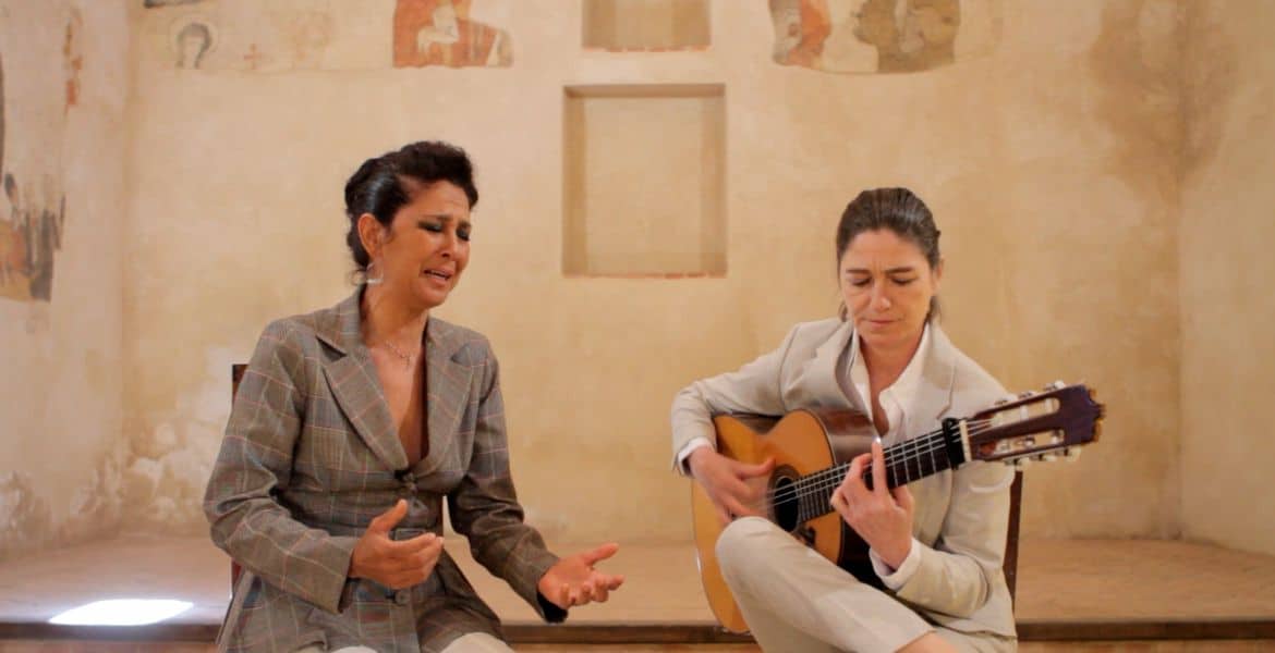 Musicales en el hotel Madrid Río con artistas en vivo.