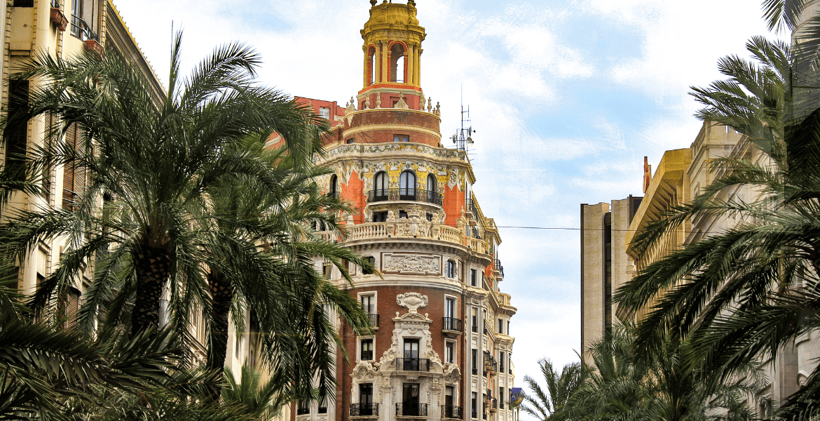 Como-ir-de-Madrid-a-Valencia-en-tren