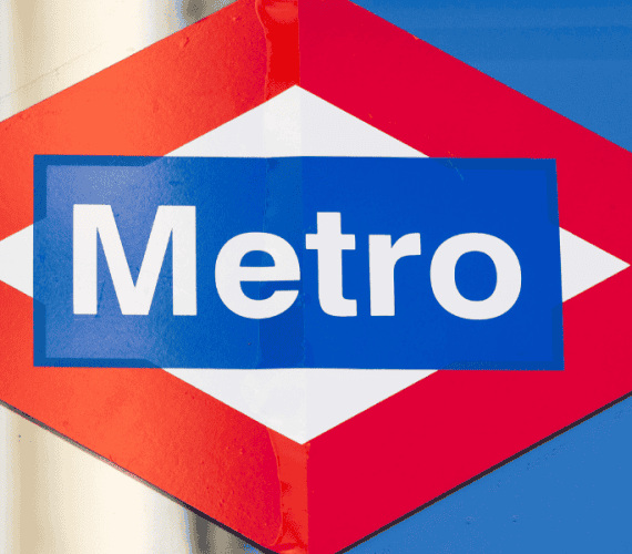 Guía esencial del Metro de Madrid: Tu Ruta Rápida desde Hotel Madrid Río
