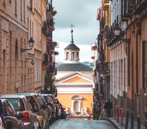 Joyas ocultas de Madrid: descubre rincones secretos desde Hotel Madrid Río